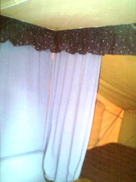 curtain3.jpg